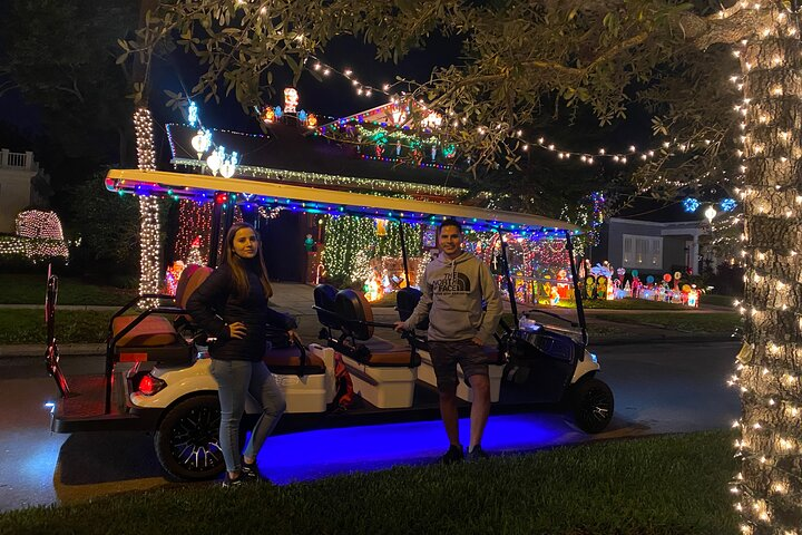 Christmas Lights Wonderland Deluxe Golf Cart Guided Tour in Tampa - Photo 1 of 6